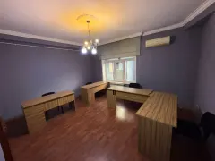 Kirayə 3 otaqlı Ofis 70 m² Yasamal r. – şəkil 3