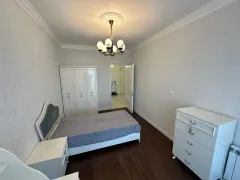 Kirayə 4 otaqlı Mənzil 178 m² Yasamal r. – şəkil 9