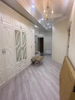Kirayə 4 otaqlı Mənzil 180 m² Nərimanov r. – şəkil 14