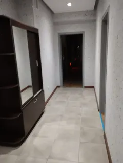 Kirayə 3 otaqlı Mənzil 150 m² Yasamal r. – şəkil 2