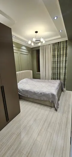 Kirayə 4 otaqlı Mənzil 180 m² Yasamal r. – şəkil 7