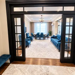 Kirayə 3 otaqlı Mənzil 120 m² Yasamal r. Elmlər Akademiyası m. – şəkil 3