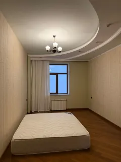 Kirayə 4 otaqlı Mənzil 165 m² Nəsimi r. – şəkil 7
