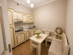 TİBB UNİVERSTEDİ YANI – şəkil 2