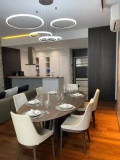 Kirayə 2 otaqlı Mənzil 100 m² Səbail r. – şəkil 3