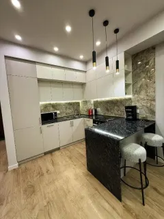 Kirayə 2 otaqlı Mənzil 70 m² Yasamal r. – şəkil 8