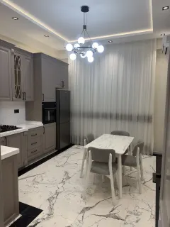 Kirayə 3 otaqlı Mənzil 115 m² Nəsimi r. 28 May m. – şəkil 9