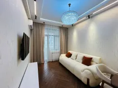 Kirayə 2 otaqlı Mənzil 70 m² Yasamal r. – şəkil 12