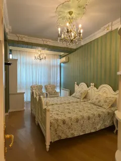 Satılır 4 otaqlı Mənzil 190 m² Nəsimi r. – şəkil 6