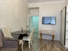 Kirayə 2 otaqlı Mənzil 70 m² Sabunçu r. Bakıxanov q. Neftçilər m. – şəkil 4