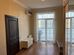 Kirayə 1 otaqlı Mənzil 40 m² Yasamal r. İnşaatçılar m. – şəkil 4