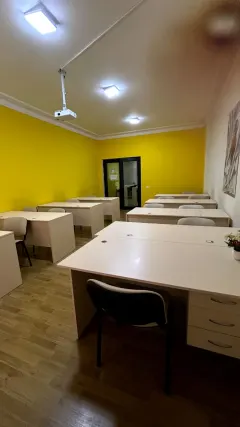 Kiralık 10 odalı Ofis 635 m² Nəsimi ilçesi – şəkil 2