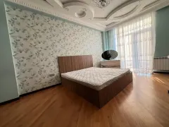 Kirayə 2 otaqlı Mənzil 110 m² Xətai r. Ağ şəhər q. – şəkil 3