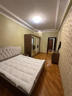 Kirayə 5 otaqlı Mənzil 221 m² Nəsimi r. 28 May m. – şəkil 11