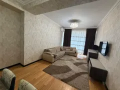 Kirayə 2 otaqlı Mənzil 65 m² Yasamal r. – şəkil 1