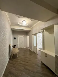 Kirayə 3 otaqlı Mənzil 140 m² Xətai r. – şəkil 12