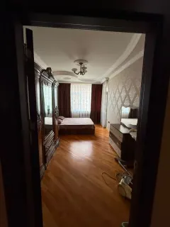 Kirayə 3 otaqlı Mənzil 125 m² Nəsimi r. – şəkil 5