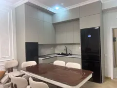 Kirayə 2 otaqlı Mənzil 80 m² Nərimanov r. – şəkil 2