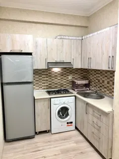 Kirayə 2 otaqlı Mənzil 50 m² Yasamal r. 20 Yanvar m. – şəkil 3