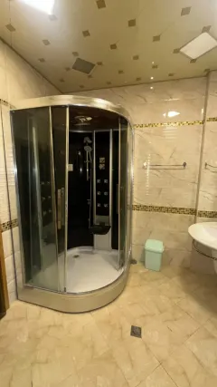 For rent 4-room Apartment 235 m² Nəsimi dist. 28 May metro – şəkil 19