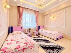 Kirayə 4 otaqlı Mənzil 230 m² Nəsimi r. – şəkil 14