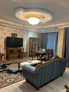 Satılır 4 otaqlı Mənzil 170 m² Xətai r. – şəkil 2