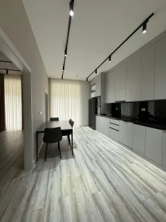 Kirayə 2 otaqlı Mənzil 100 m² Xətai r. – şəkil 2