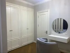 Kirayə 3 otaqlı Mənzil 180 m² Səbail r. – şəkil 10