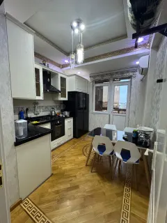 Satılır 2 otaqlı Mənzil 86 m² Yasamal r. Yeni Yasamal q. İnşaatçılar m. – şəkil 5