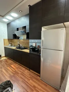 Kirayə 2 otaqlı Mənzil 85 m² Nəsimi r. – şəkil 2