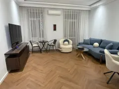 Kirayə 3 otaqlı Mənzil 100 m² Səbail r. Sahil m. – şəkil 2