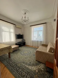 Kirayə 2 otaqlı Mənzil 57 m² Yasamal r. – şəkil 2