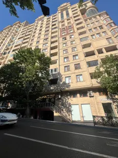 Kirayə 3 otaqlı Ofis 300 m² Nəsimi r. – şəkil 9