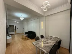 Kirayə 2 otaqlı Mənzil 70 m² Nərimanov r. – şəkil 3