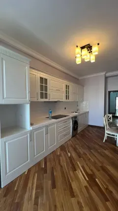Kirayə 3 otaqlı Mənzil 150 m² Nərimanov r. – şəkil 5