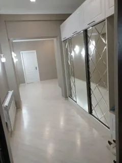 Kirayə 3 otaqlı Mənzil 125 m² Yasamal r. Yeni Yasamal q. İnşaatçılar m. – şəkil 7