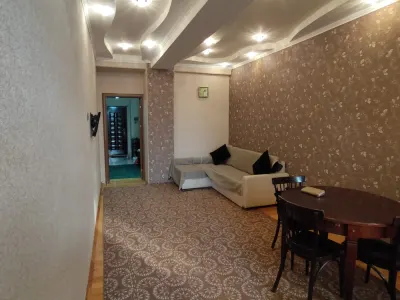 Kirayə 2 otaqlı Mənzil 85 m² Yasamal r. Elmlər Akademiyası m.