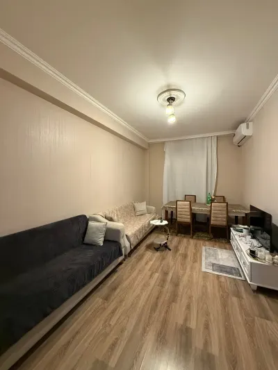 Kirayə 3 otaqlı Mənzil 85 m² Yasamal r. 20 Yanvar m.