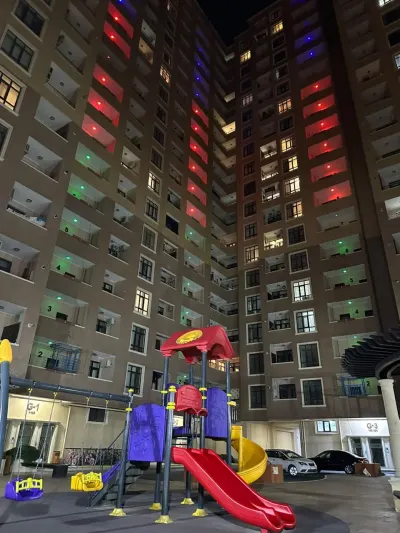 Kirayə 2 otaqlı Mənzil 75 m² Nəsimi r. Memar Əcəmi m.