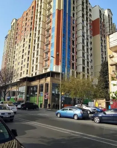 Satılır 4 otaqlı Mənzil 217 m² Nərimanov r. Nərimanov m.