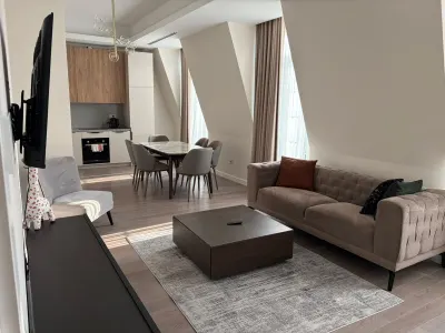 Kirayə 3 otaqlı Mənzil 108 m² Xətai r. Ağ şəhər q.