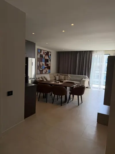 Kirayə 3 otaqlı Mənzil 140 m² Sabunçu r.