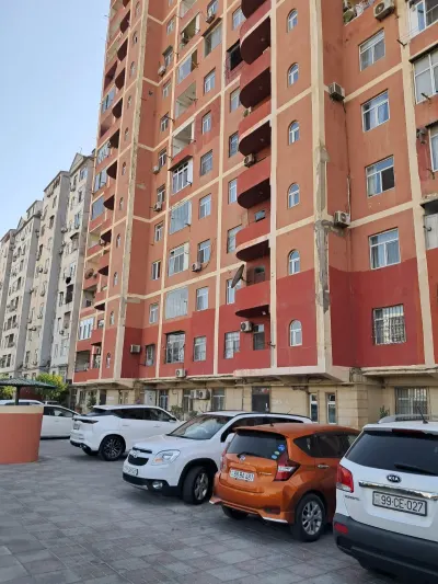 Kirayə 3 otaqlı Mənzil 112 m² Yasamal r.