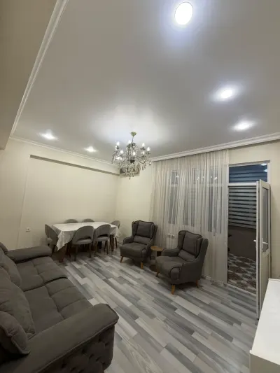 Satılır 3 otaqlı Mənzil 70 m² Yasamal r. Yeni Yasamal q. İnşaatçılar m.