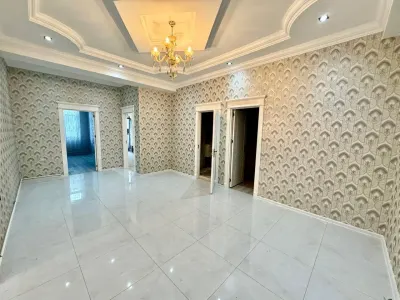 Kirayə 3 otaqlı Ofis 125 m² Yasamal r. İnşaatçılar m.