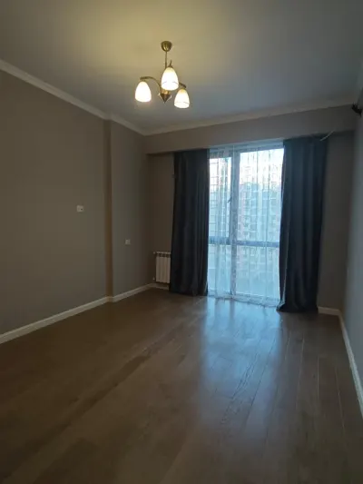 Kirayə 3 otaqlı Mənzil 90 m² Yasamal r. Yeni Yasamal q.