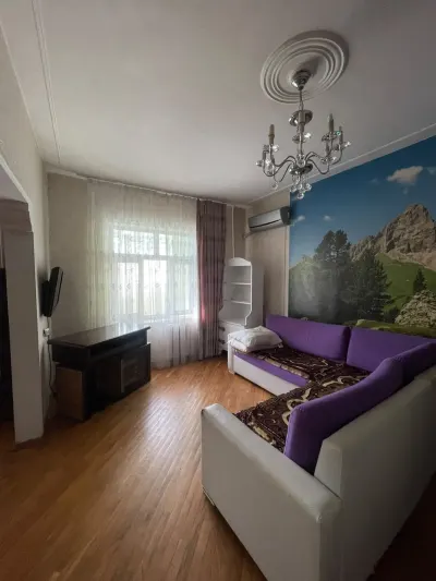 Kirayə 4 otaqlı Mənzil 115 m² Yasamal r. Yeni Yasamal q. İnşaatçılar m.