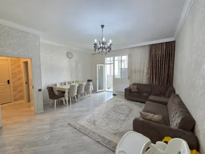 Satılır 2 otaqlı Mənzil 55 m²  8 Noyabr m.