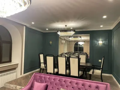 Kirayə 4 otaqlı Mənzil 350 m² Nəsimi r.