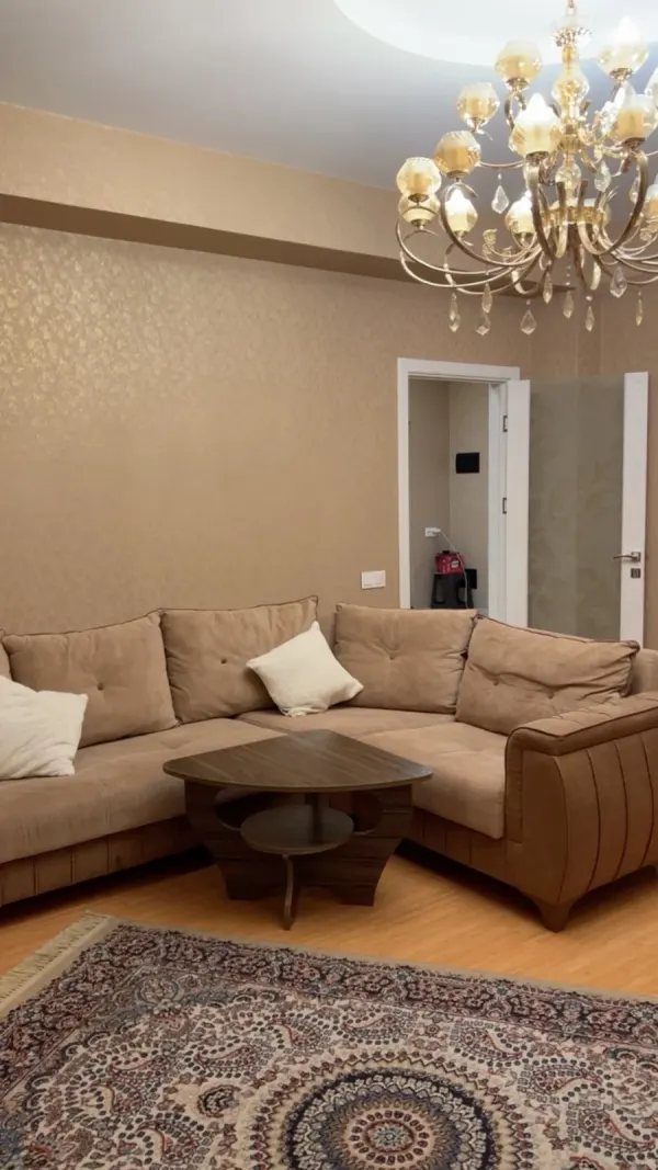 Kirayə 2 otaqlı Mənzil 68 m² Xətai r. Şah İsmayıl Xətai m.